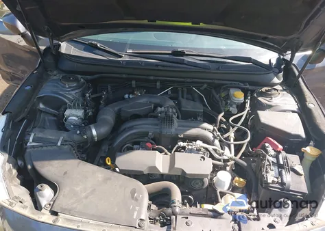 2015 Subaru Outback 2.5I Limited z USA, uszkodzony, nr VIN 4S4BSBNCXF3316607